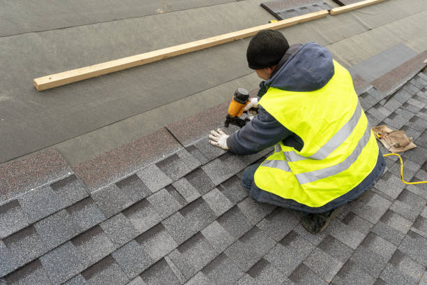 Best Residential Roofing Contractor  in Darlington, WI